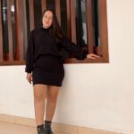 Saia Catarina Curta Preta