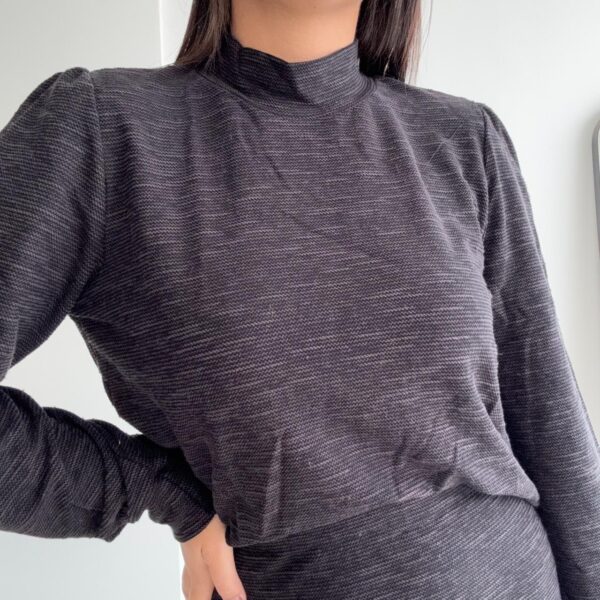 Blusa Cecília Preta manga longa